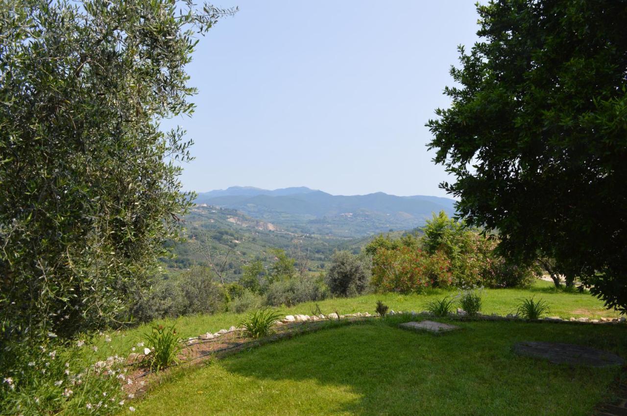 Villa Collebelvedere - Near Rome With Home Restaurant Fara in Sabina Exterior foto